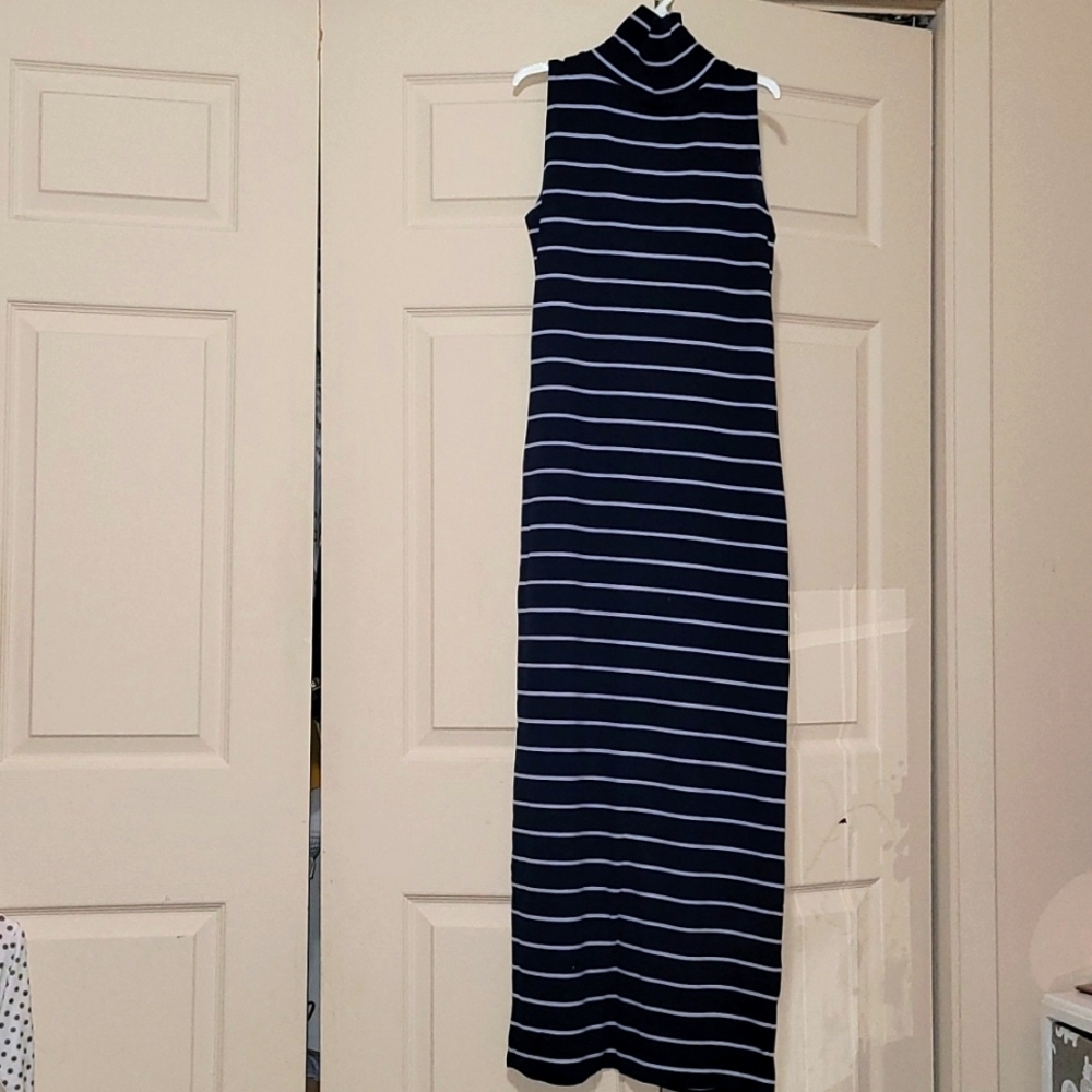 Black knit stripped strechy dress